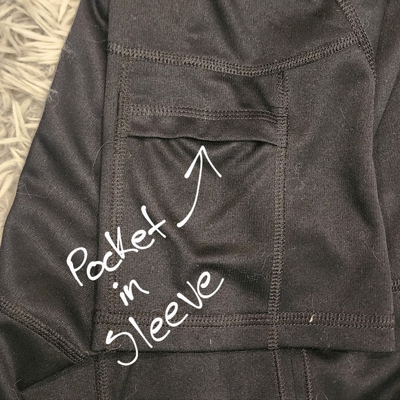 Lululemon t-shirt - Picture 4 of 6